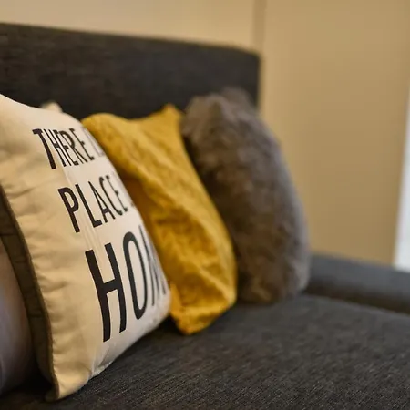 Appartement Kiralykut 1 - Ingyen Parkolas, Bicajok, Ac Székesfehérvár