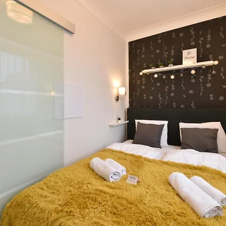 Kiralykut 1 - Ingyen Parkolas, Bicajok, Ac Appartement