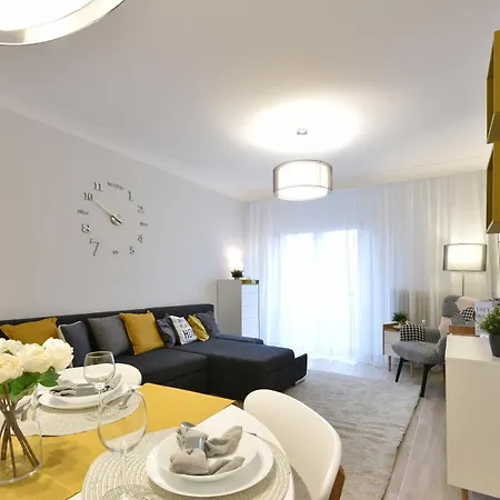 Kiralykut 1 - Ingyen Parkolas, Bicajok, Ac Apartment Szekesfehervar