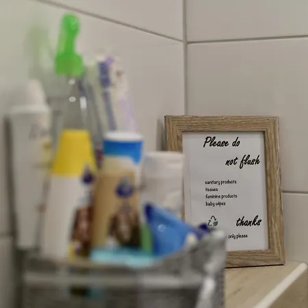 Kiralykut 1 - Ingyen Parkolas, Bicajok, Ac *