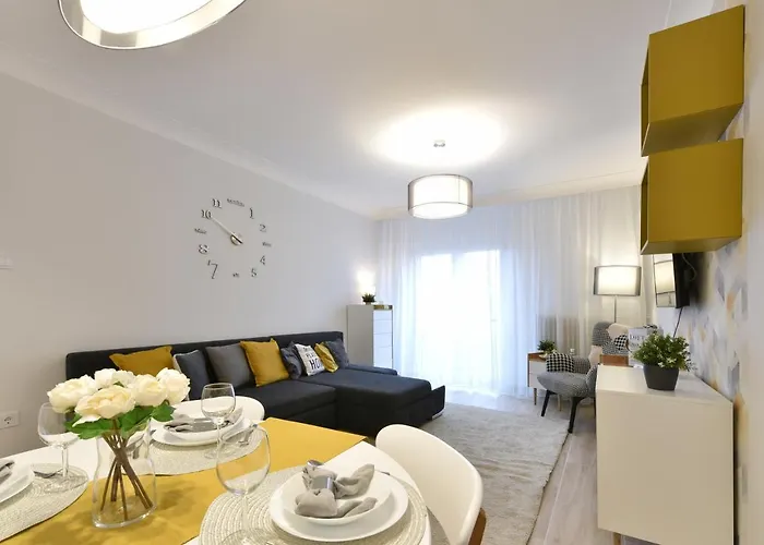 Kiralykut 1 - Ingyen Parkolas, Bicajok, Ac Apartmán Székesfehérvár